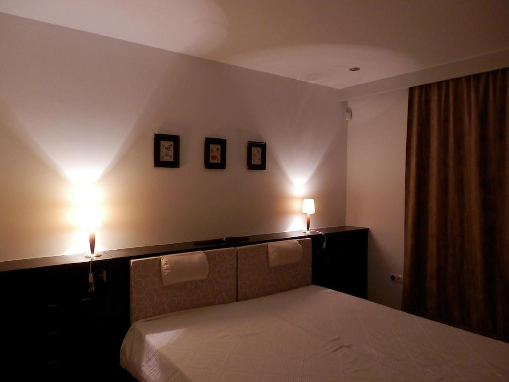 Csiki Apartman Будаорш Номер фото